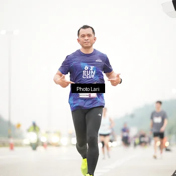 Runner Photo 7305693