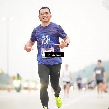 Runner Photo 7305703