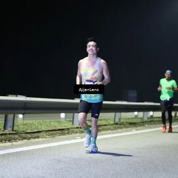 Runner Photo 7305709