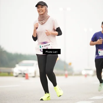 Runner Photo 7305735