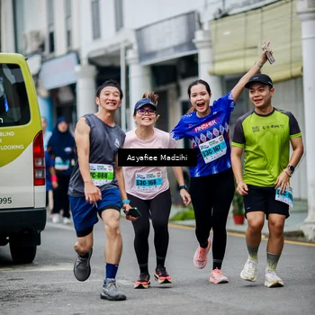Runner Photo 7305736