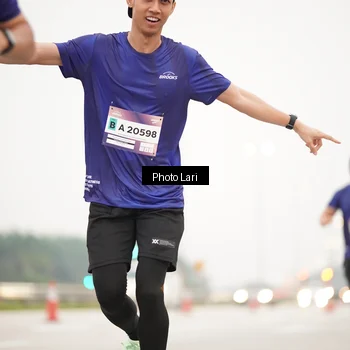 Runner Photo 7305741