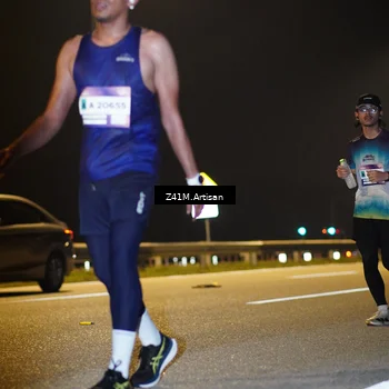 Runner Photo 7305763