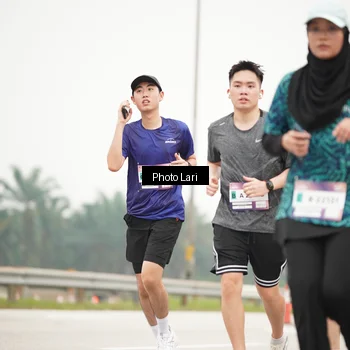 Runner Photo 7305794