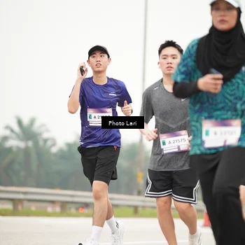 Runner Photo 7305800