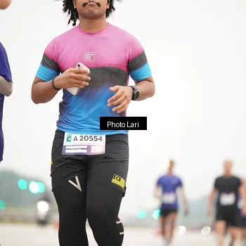 Runner Photo 7305811