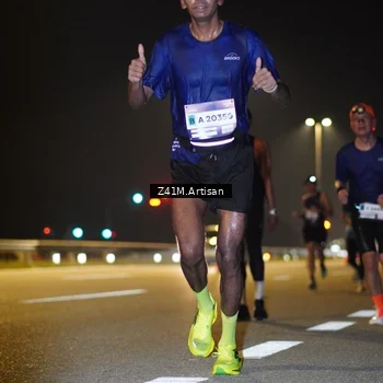 Runner Photo 7305848