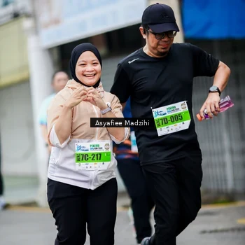 Runner Photo 7305857