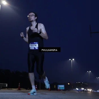 Runner Photo 7305859