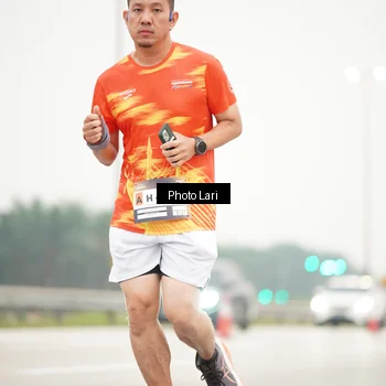 Runner Photo 7305867