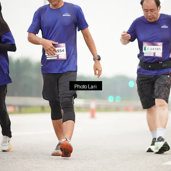 Runner Photo 7305871