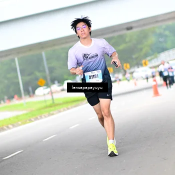 Runner Photo 7305874
