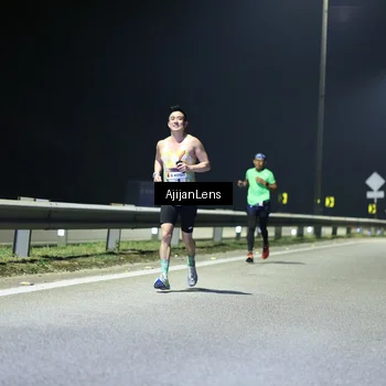 Runner Photo 7305878