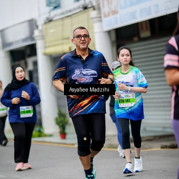 Runner Photo 7305883