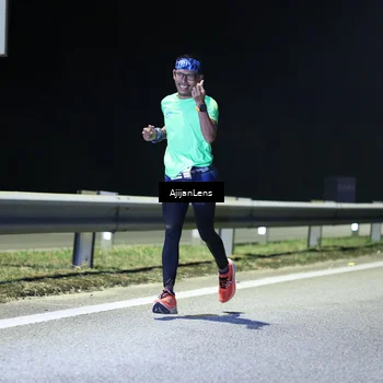Runner Photo 7305893