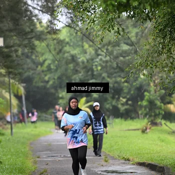Runner Photo 7305931