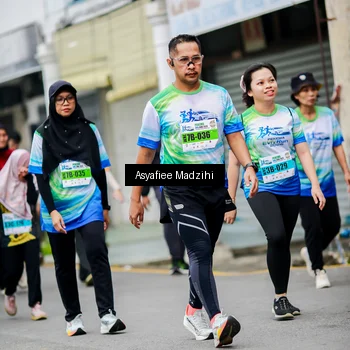 Runner Photo 7305938