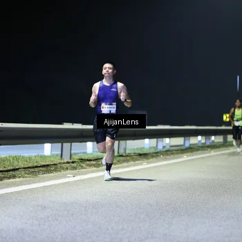 Runner Photo 7305939