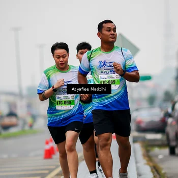 Runner Photo 7305950