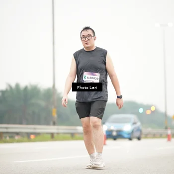 Runner Photo 7305951