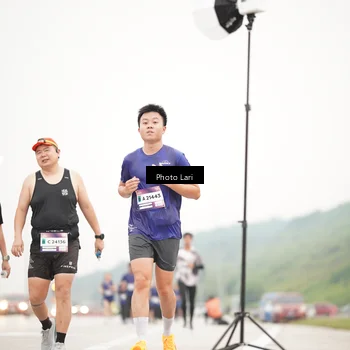 Runner Photo 7305954