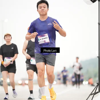 Runner Photo 7305960
