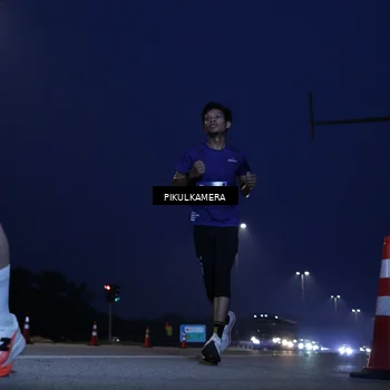 Runner Photo 7305980