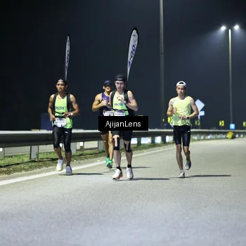 Runner Photo 7305990