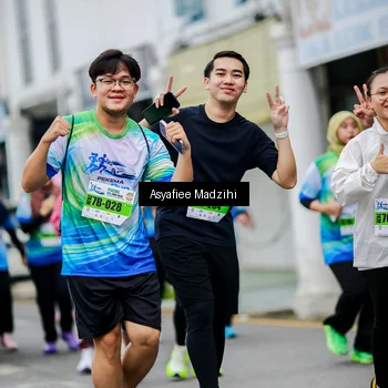 Runner Photo 7305994