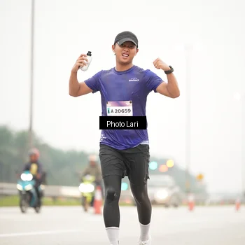 Runner Photo 7306000