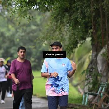 Runner Photo 7306013
