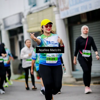 Runner Photo 7306034