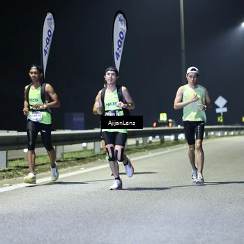 Runner Photo 7306037