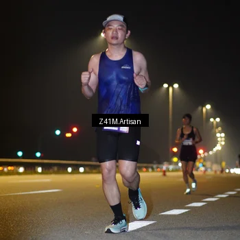 Runner Photo 7306041