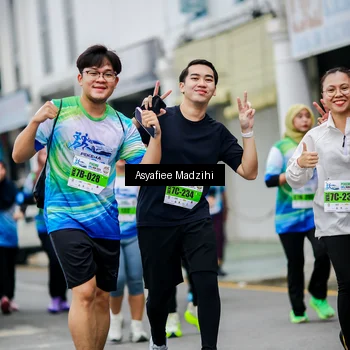 Runner Photo 7306053