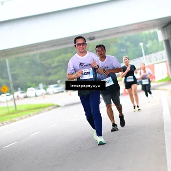 Runner Photo 7306058