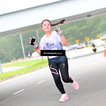 Runner Photo 7306067