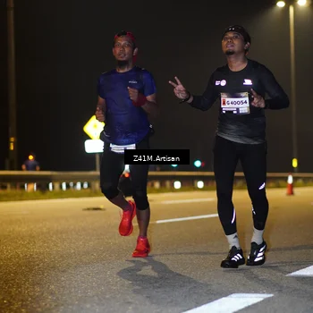 Runner Photo 7306093