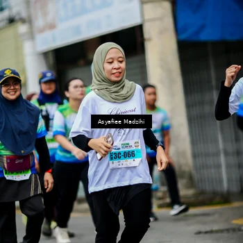 Runner Photo 7306095