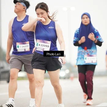 Runner Photo 7306113