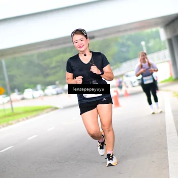 Runner Photo 7306153