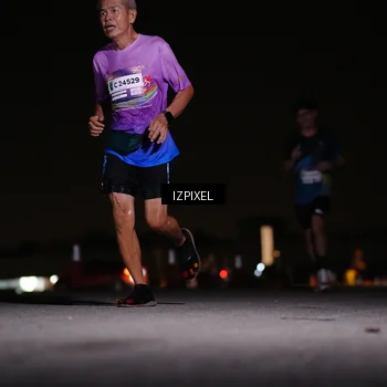 Runner Photo 7306159