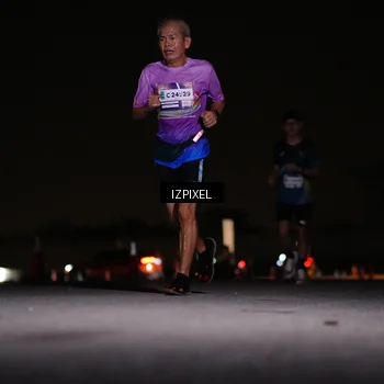 Runner Photo 7306163