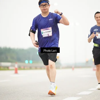 Runner Photo 7306195