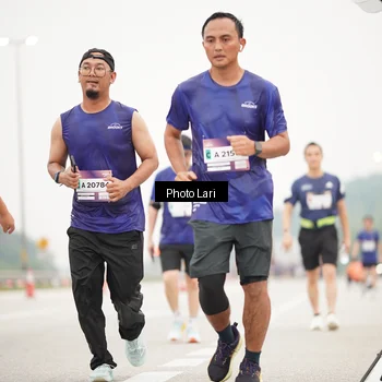 Runner Photo 7306197