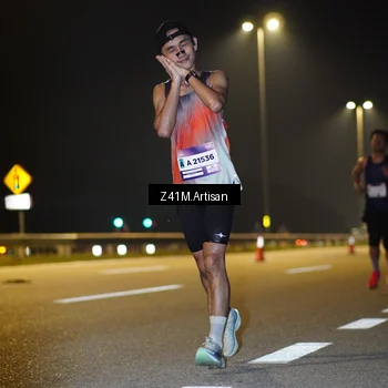 Runner Photo 7306263