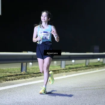 Runner Photo 7306298