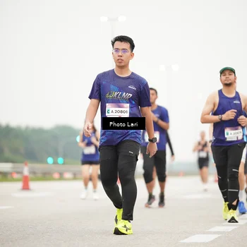 Runner Photo 7306301