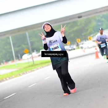 Runner Photo 7306314