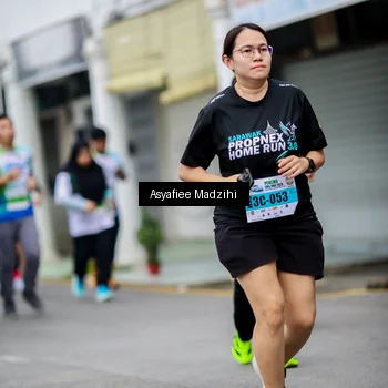 Runner Photo 7306324